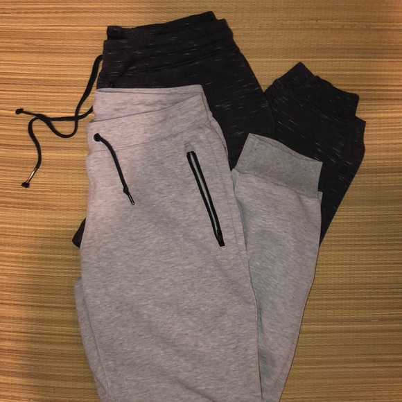 on the byas Other - 2 Pairs- Men Joggers